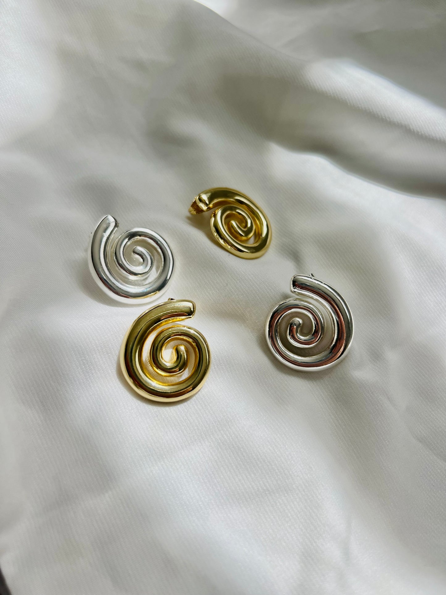 Aretes Caracol